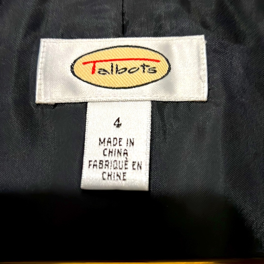 Talbots size 4 black silk jacket - Picture 3 of 4